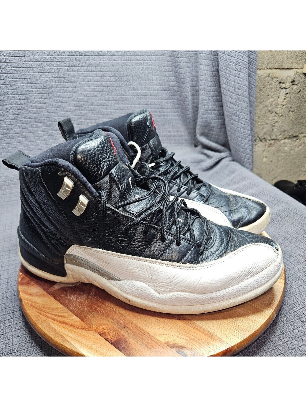 Jordan 12 Playoffs Men's 11.5 Black White Retro Basketball Sneakers